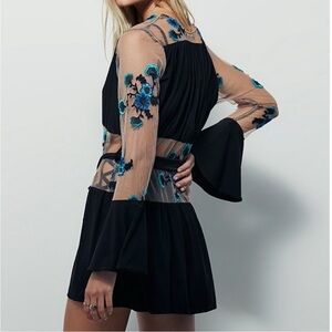 NWT For Love & Lemons Darla Silk Robe Aqua Marine Size S